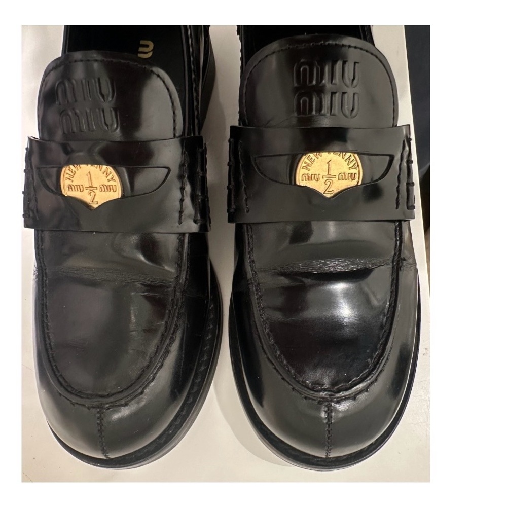 Miu Miu Women’s 7.5 Black Leather Penny Loafers - Picture 4 of 6